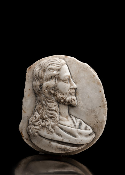 <b>AN ITALIAN MARBLE RELIEF WITH A BUST OF CHRIST IN PROFILE</b>