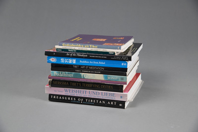 <b>Kunst und Skulpturen aus Tibet, Himalaya, 13 Bände, u.a. W. Zwalf, F. Sierksma, Marylin M. Rhie, Robert Thurman</b>