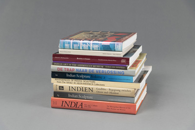 <b>Kunst, Kultur und Skulpturen in Indien, 11 Bände, u.a. Pratapaditya Pal, Madeleine Hallade, Stuart Cary Welch</b>