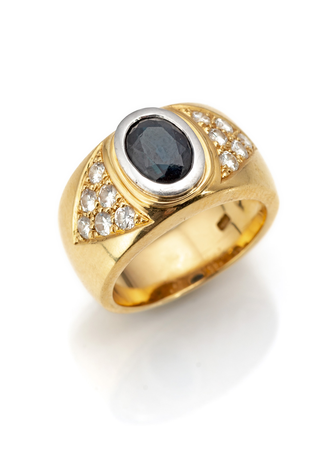 <b>Saphir-Diamant-Ring</b>