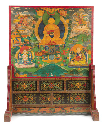 <b>Großer Stellschirm aus Holz mit polychrom gemalter Darstellung des Buddha Shakyamuni</b>