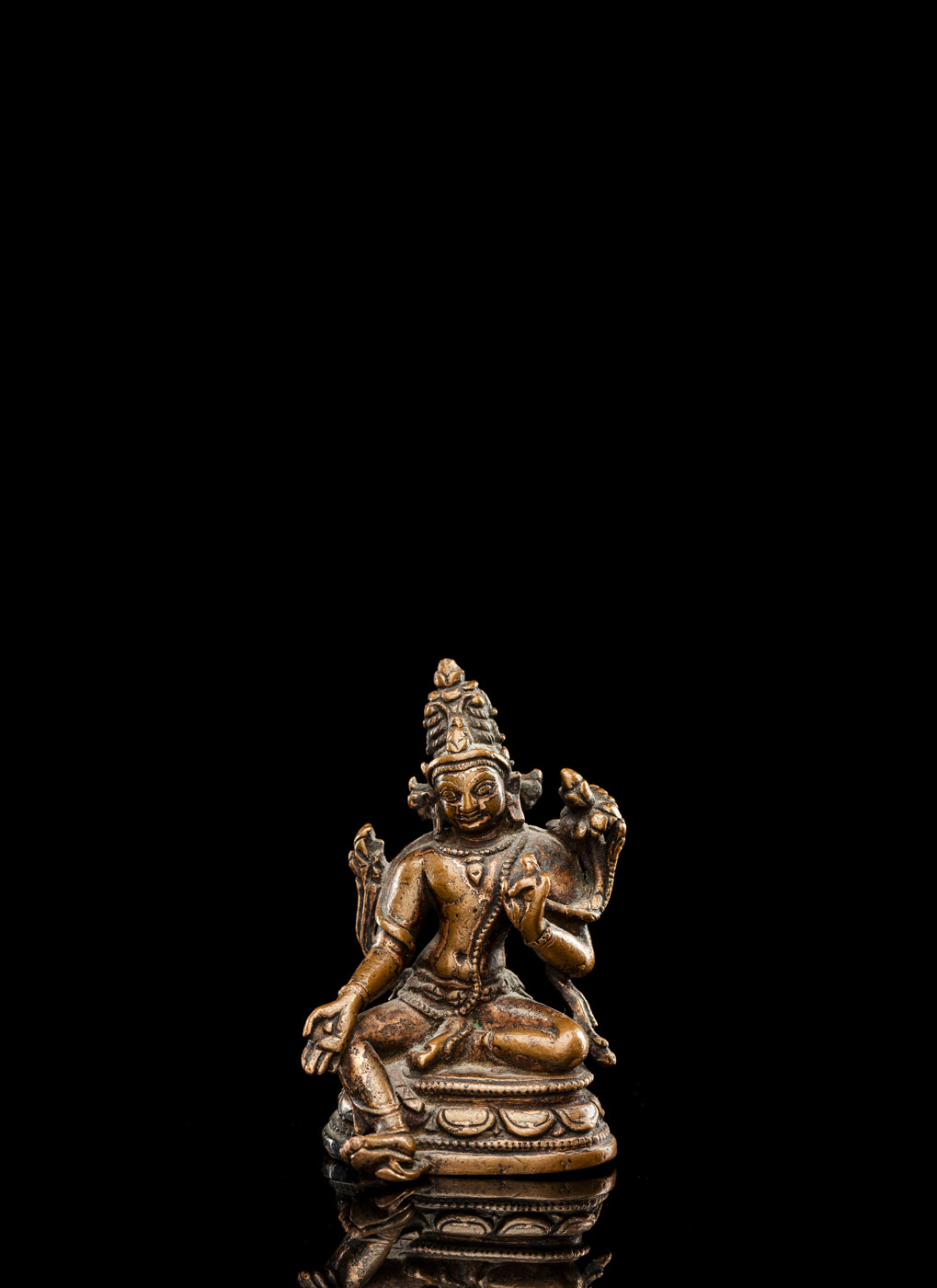 <b>Figur des Avalokiteshvara aus Kupfer</b>