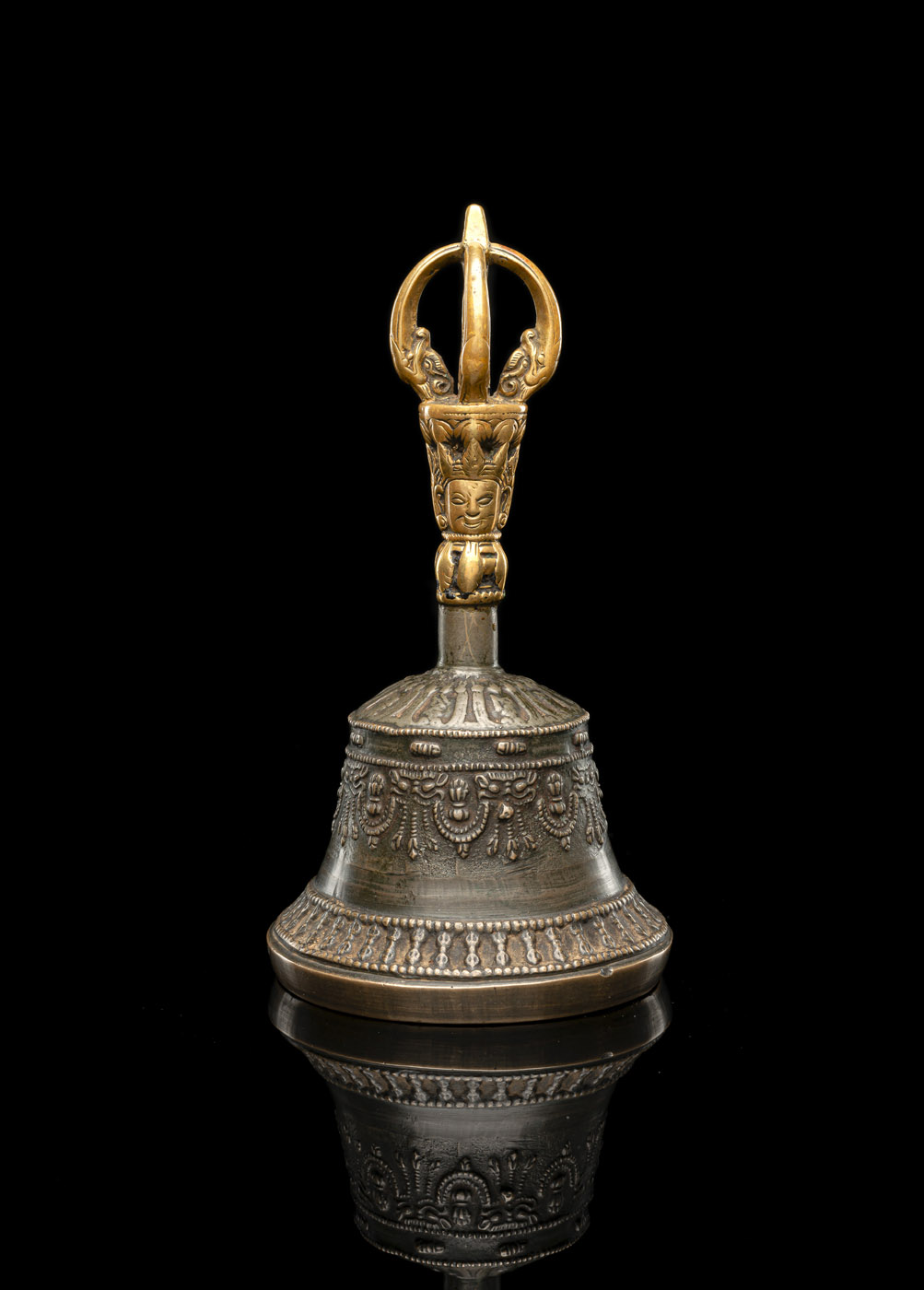 <b>Metall- und Kupfer-Priesterglocke 'Ghanta' mit Schwengel</b>