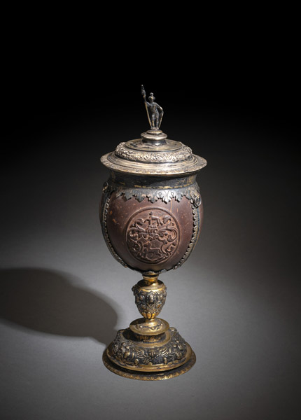 <b>A VERMEIL MOUNTED COCONUT CUP AND COVER</b>