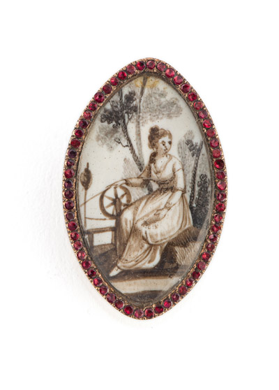 <b>Brosche mit Miniatur</b>