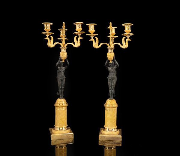 <b>A PAIR OF FINE FRENCH NEOCLASSICAL THREE LIGHT BRONZE CANDELABRA</b>