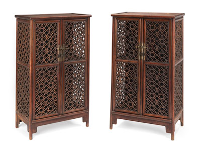 <b>A PAIR OF OPENWORK DOOR AND SIDE WALL CABINETS</b>