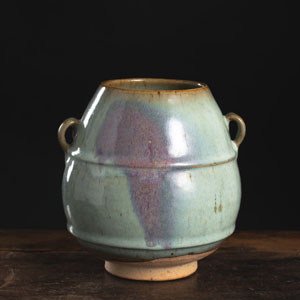 <b>A 'JUN'-GLAZED LOTUS BUD VASE WITH TWO LUGS</b>