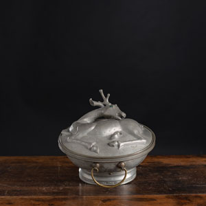 <b>A STAG PEWTER WARMING BOWL</b>