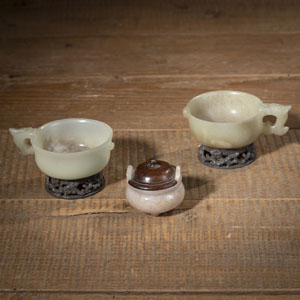 <b>TWO METAL-MOUNTED JADE CUPS AND A SMALL TRIPOD JADE CENSER</b>
