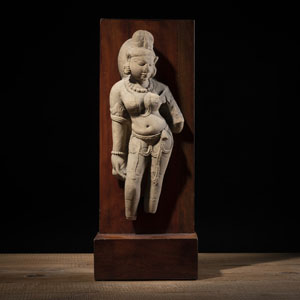 <b>A SANDSTONE FIGURE OF DEVI</b>