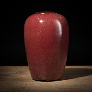 <b>A COPPER RED GLAZED POT WITH WOOD COVER</b>