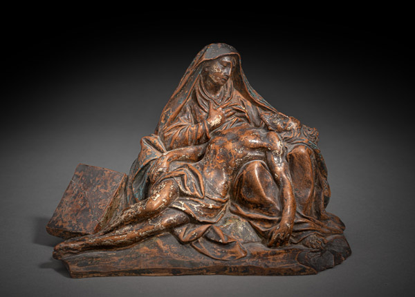 <b>A FINE TERRACOTTA PIETA GROUP</b>