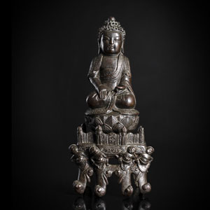 <b>Ungewöhnliche Bronze des Buddha Shakyamuni auf einem Thron</b>