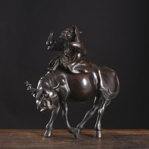 <b>Koro in Form eines Reiters mit Kalebasse auf einem Ochsen</b>