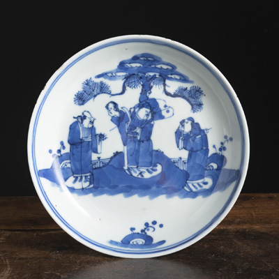<b>A BLUE AND WHITE PORCELAIN FIGURAL DISH</b> <b>A BLUE AND WHITE PORCELAIN FIGURAL DISH</b>
