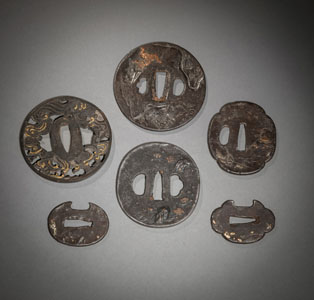 <b>SIX INLAID IRON TSUBA</b>