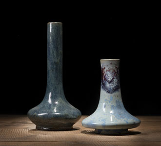 <b>TWO LONG-NECK CERAMIC VASES OF 'SHIWAN' WARE ET AL.</b> <b>TWO LONG-NECK CERAMIC VASES OF 'SHIWAN' WARE ET AL.</b>