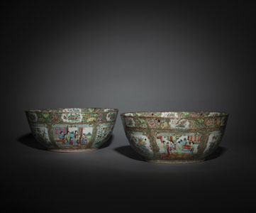 <b>A LARGE PAIR OF 'FAMILLE ROSE' FIGURAL PORCELAIN PUNCH BOWLS</b>
