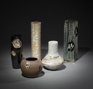 <b>Fünf Studiokeramik-Vasen</b>