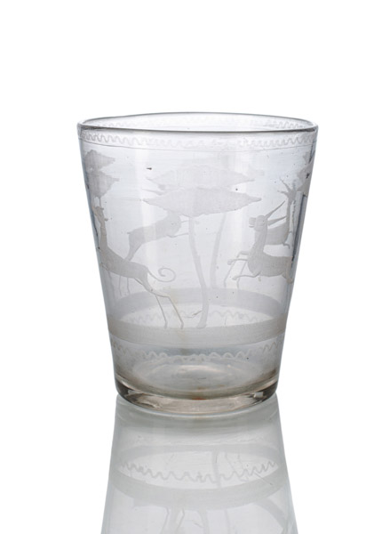 <b>A BAROQUE GLASS BEAKER WITH HUNTING SCENE</b>