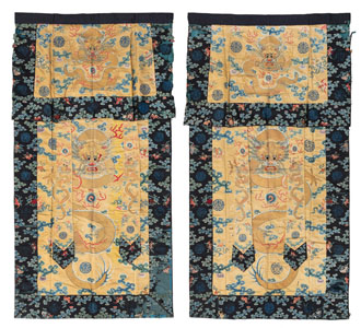 <b>A VERY RARE PAIR OF IMPERIAL YELLOW CURTAINS</b>