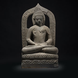 <b>A VOLCANIC STONE FIGURE OF BUDDHA SHAKYAMUNI</b>
