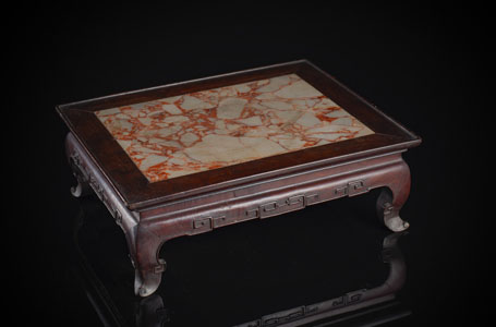<b>A SMALL MARBLE-INSET 'WUMU' LOW TABLE</b>