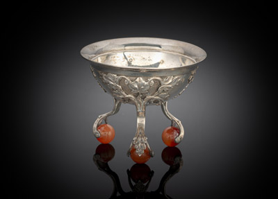 <b>Salière mit Karneol-Kugel-Füßen</b>