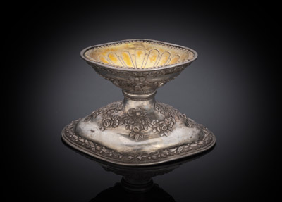 <b>Salière mit Blumengirlanden</b>