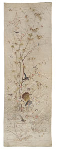 <b>A LARGE SILK EMBROIDERY DEPICTING BIRDS AND FLORAL MOTIFS</b>