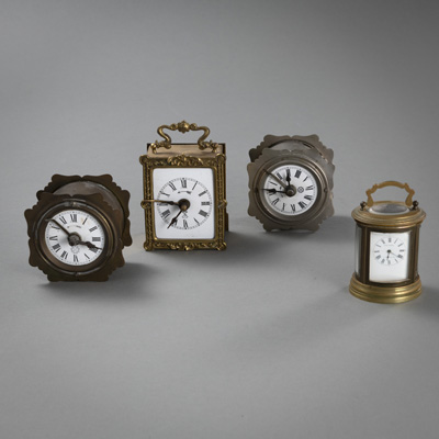 <b>Drei Wecker, eine Reiseuhr</b> <b>Drei Wecker, eine Reiseuhr</b>