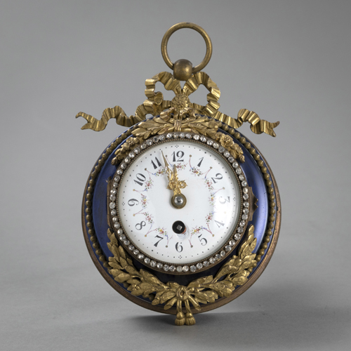 <b>Miniatur-Wanduhr</b> <b>Miniatur-Wanduhr</b>