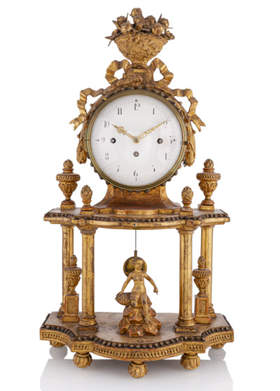 <b>Große Portaluhr</b> <b>Große Portaluhr</b>