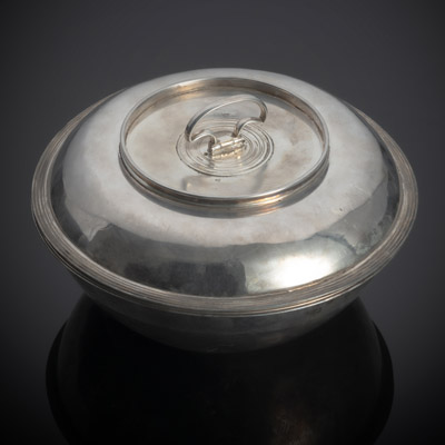 <b>A SILVER BOWL AND COVER</b>