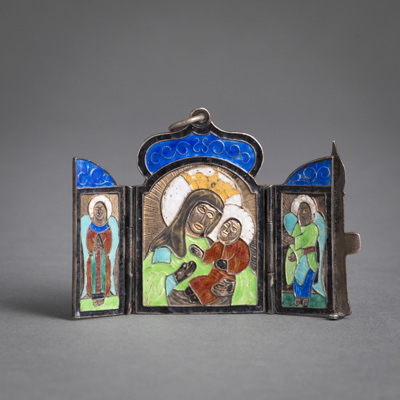 <b>Anhänger mit Miniatur-Triptychon</b>