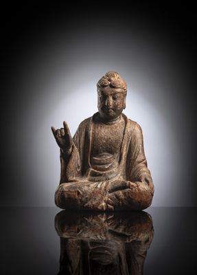 <b>Seltene und feine Holzfigur des Buddha Shakyamuni</b>