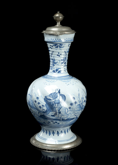 <b>Fayence-Enghalskrug</b> <b>Fayence-Enghalskrug</b>