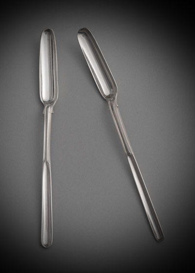 <b>Zwei silberne Marklöffel</b>