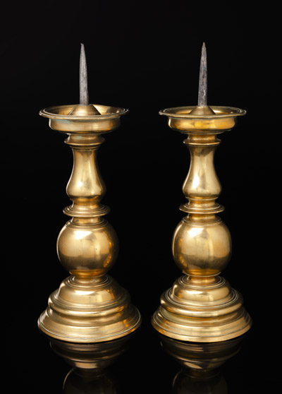 <b>Paar Renaissance-Kerzenleuchter</b> <b>Paar Renaissance-Kerzenleuchter</b>