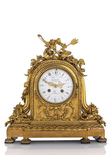 <b>Pendule im Louis XVI Stil</b>
