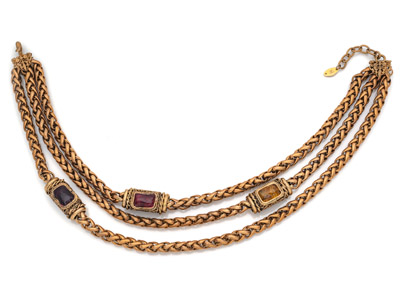 <b>Vintage Collier</b> <b>Vintage Collier</b>