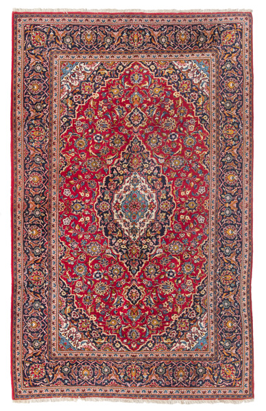 <b>Central medallion carpet</b>