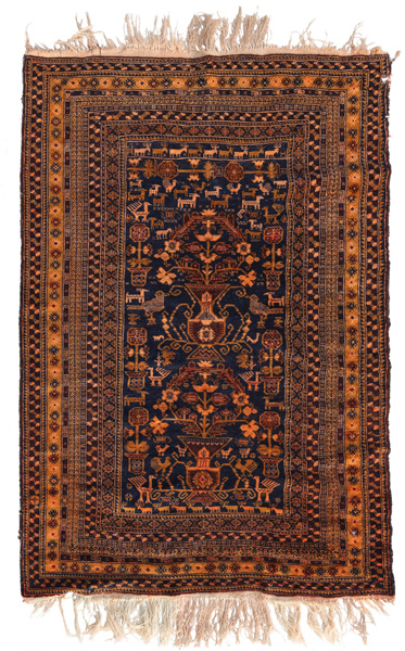 <b>Beluj with vase motifs and animal depictions, Persia</b>