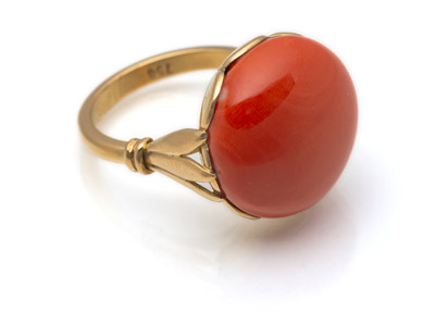 <b>Korallenring</b> <b>Korallenring</b>