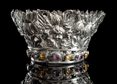 <b>Marienkrone mit Steinbesatz</b> <b>Marienkrone mit Steinbesatz</b>