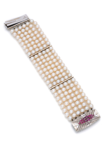 <b>Akoya cultured pearl bracelet</b>