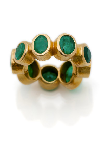 <b>Emerald ring</b>