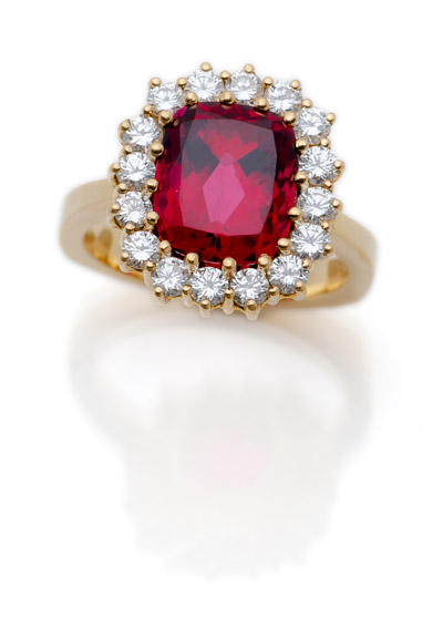 <b>Color stone diamond ring</b>