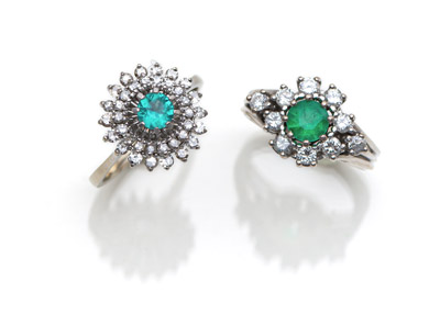 <b>Two color stone diamond rings</b>